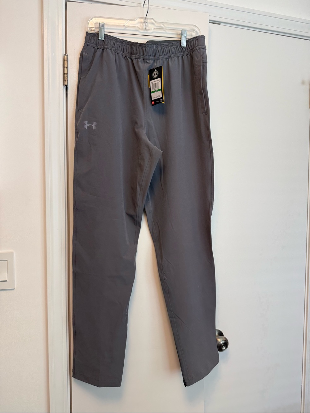 Under Armour Men's Charcoal Gray Athletic Joggers